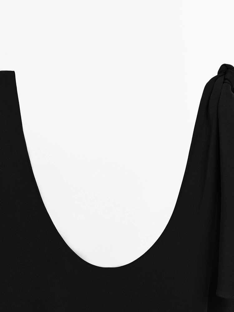 Crepe top with knot detail - Limited Edition
