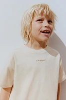 EMBROIDERED TEXT T-SHIRT