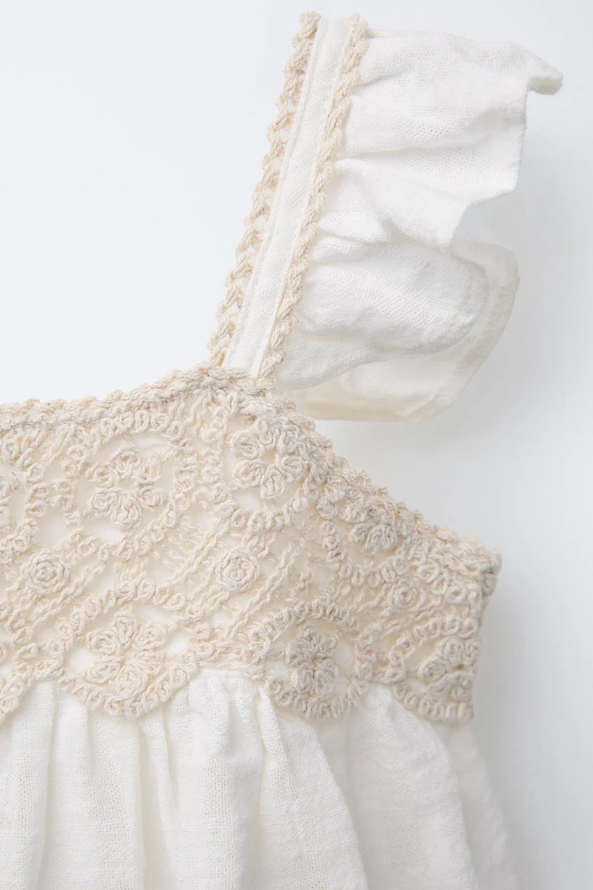 TOP CROCHET