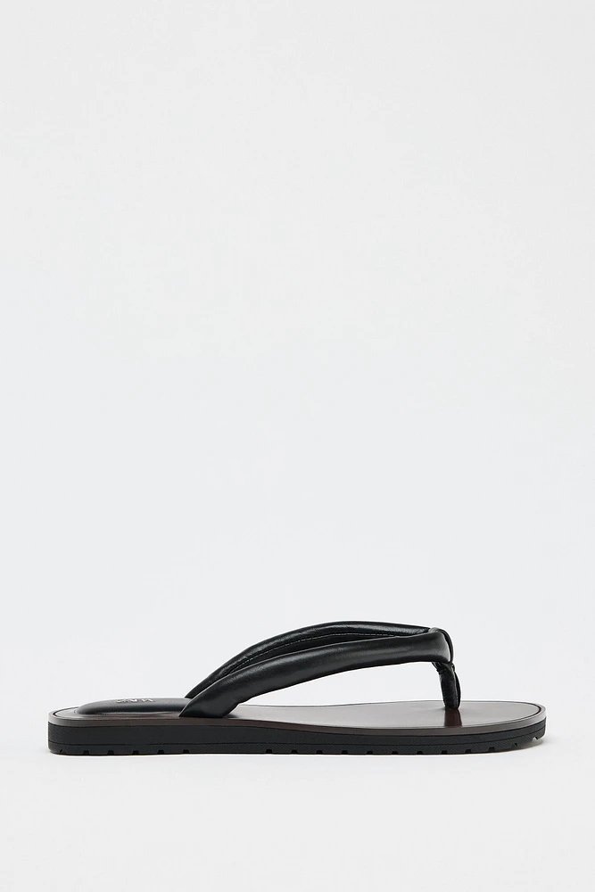 FLAT LEATHER PADDED STRAP SANDALS