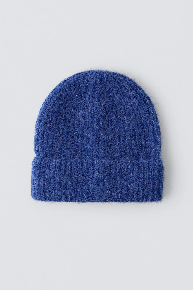 KNIT HAT