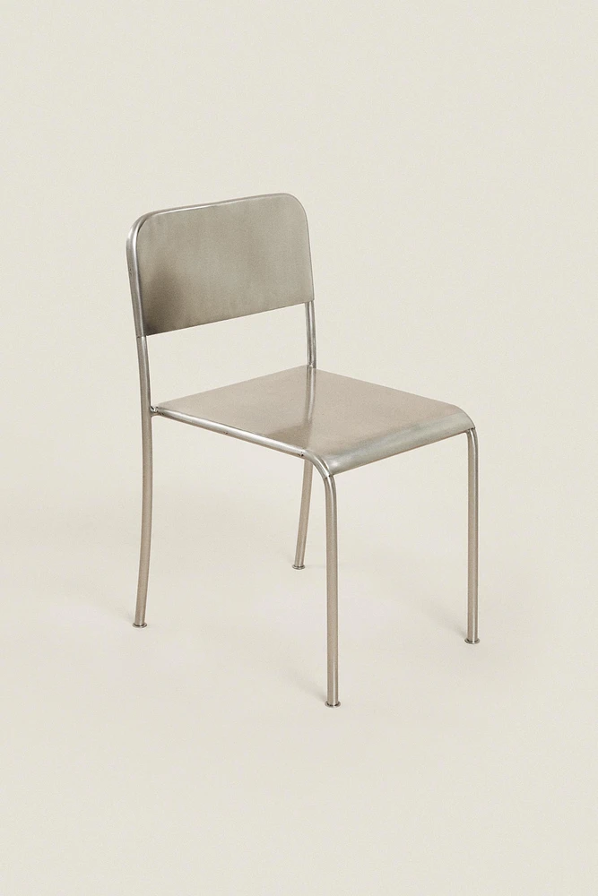 STEEL FRAME CHAIR