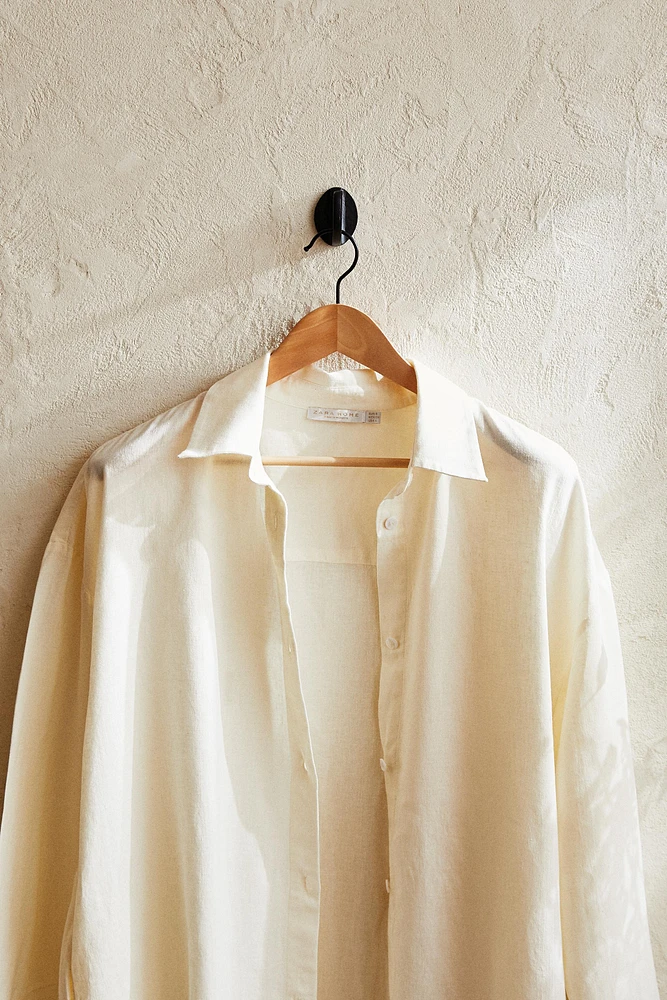 WOODEN JACKET HANGER