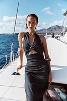 ROBE MI-LONGUE HALTE AJOURÉE