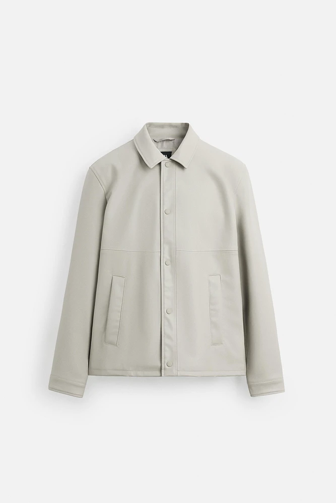 BLOUSON EN MATIÈRE SYNTHÉTIQUE