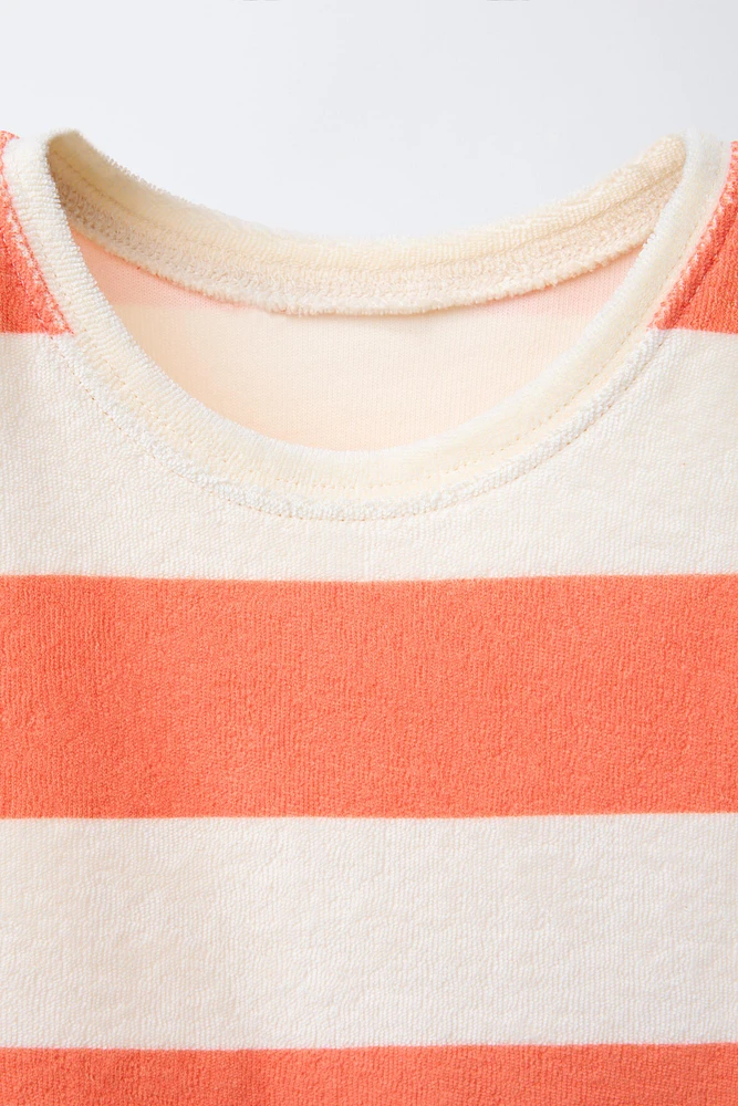 STRIPED TOWEL T-SHIRT AND BERMUDA JOGGING SET