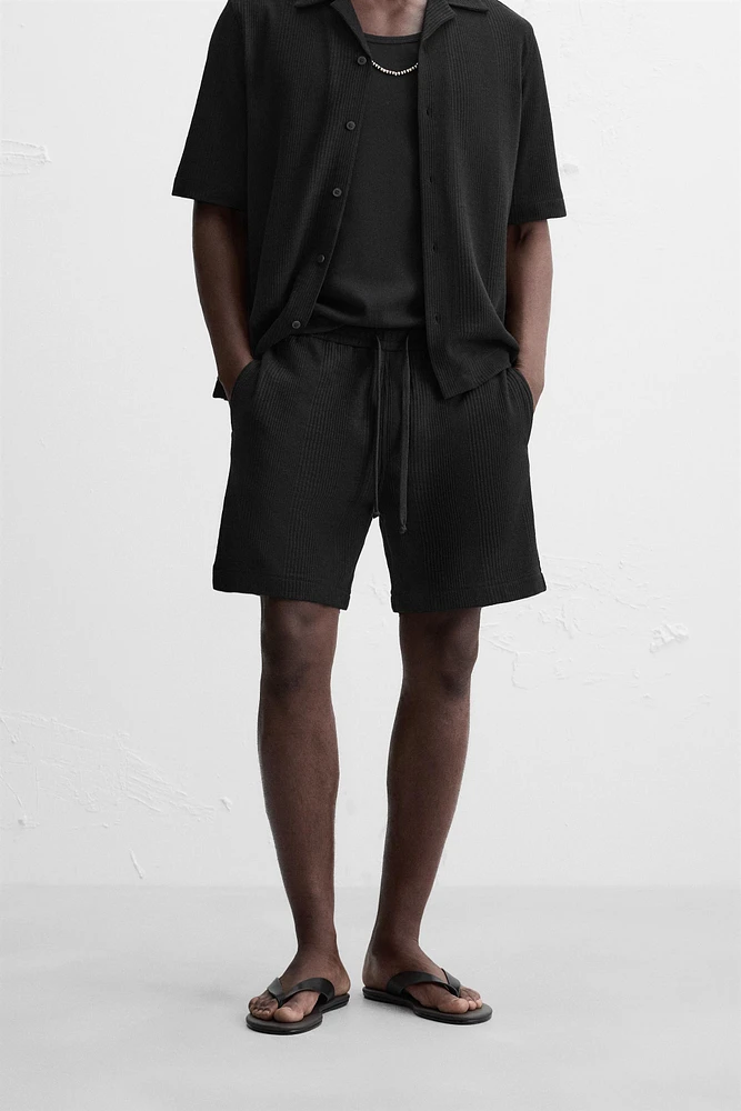 STRIPED JACQUARD SHORTS