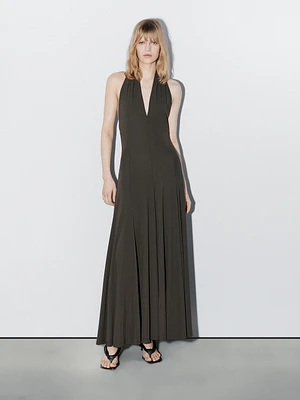 Robe longue fluide à encolure américaine - STUDIO