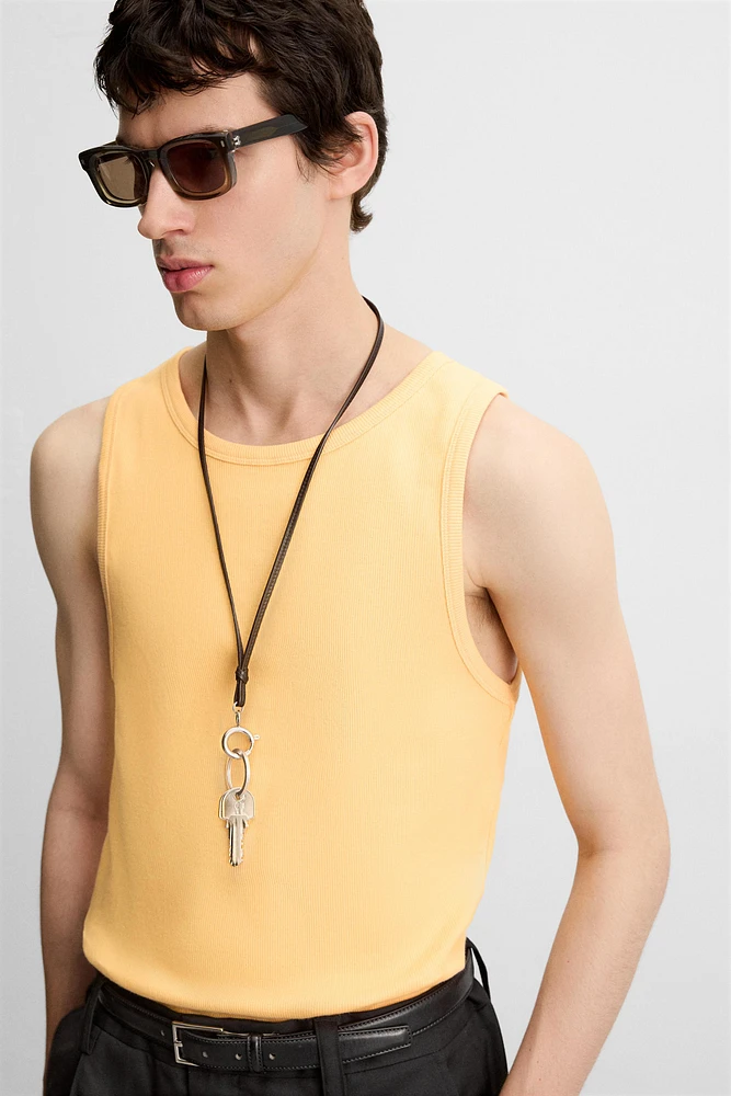 RIBBED TANK TOP