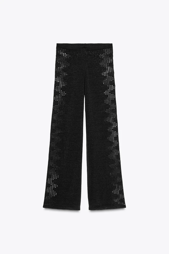PANTALON EN MAILLE POINTELLE LATÉRAL