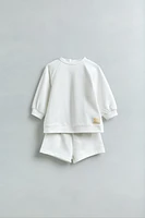 ENSEMBLE SWEAT-SHIRT ET BERMUDA ÉTIQUETTE