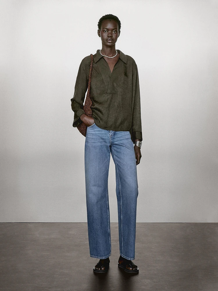 Blouse fluide à col polo