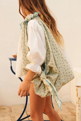 KNOTTED SHOULDER BAG