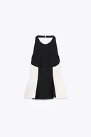 CONTRAST HALTER TOP