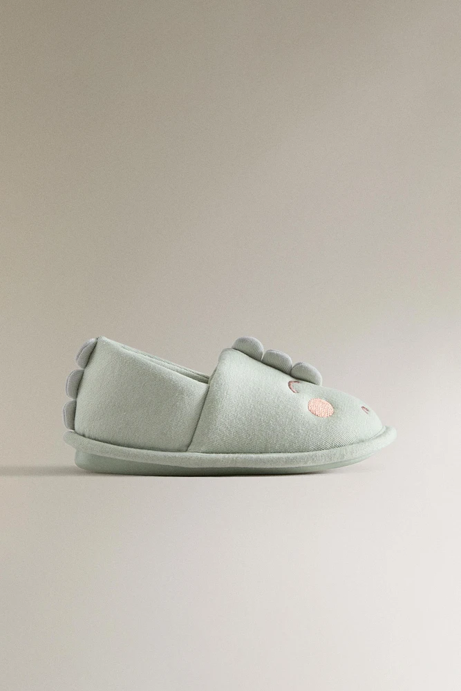 CHILDREN'S CROCODILE SLIPPERS