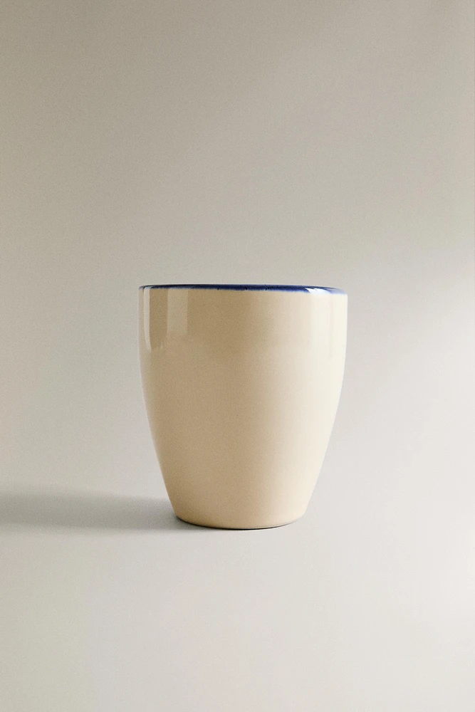 STONEWARE MUG WITH RIM DETAIL
