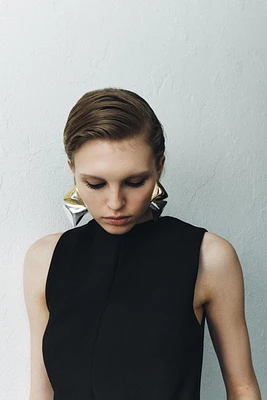 MISMATCHED GEOMETRIC EARRINGS