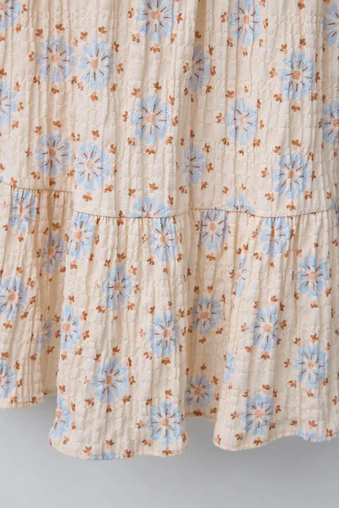FLORAL RUFFLE TEXTURED DRESS