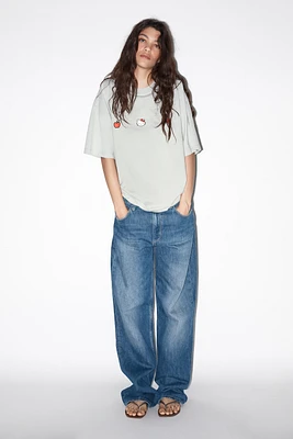 HELLO KITTY © 2025 SANRIO WASHED EFFECT T-SHIRT