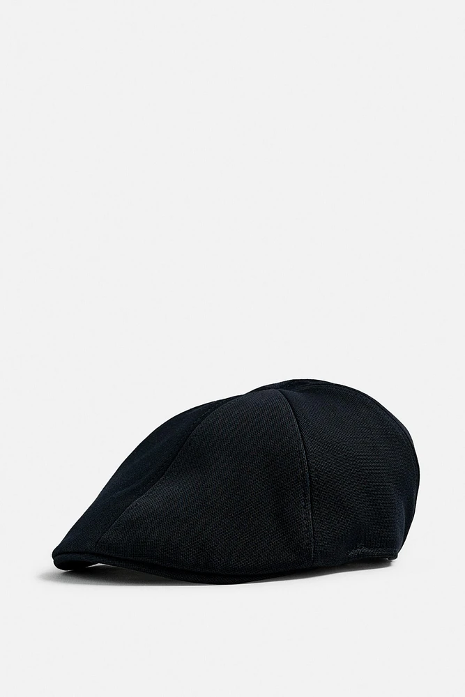 TEXTURED BERET