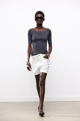 SQUARE NECK SHIRT