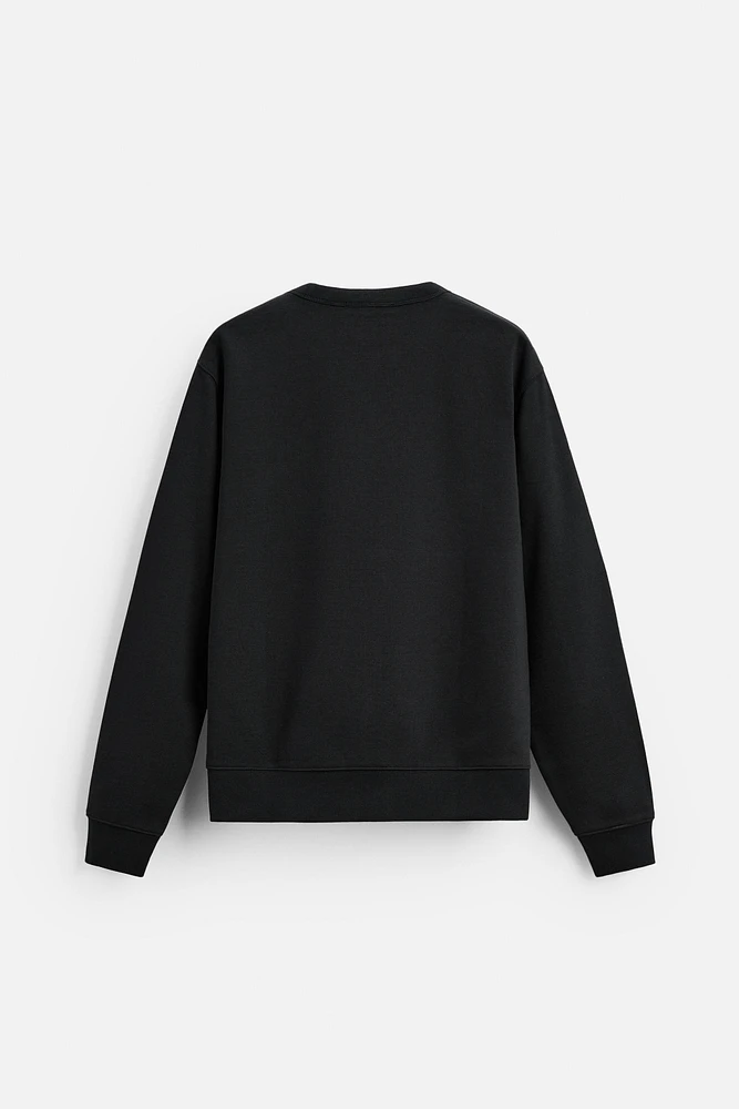 HEAVYWEIGHT CREW NECK SWEATSHIRT