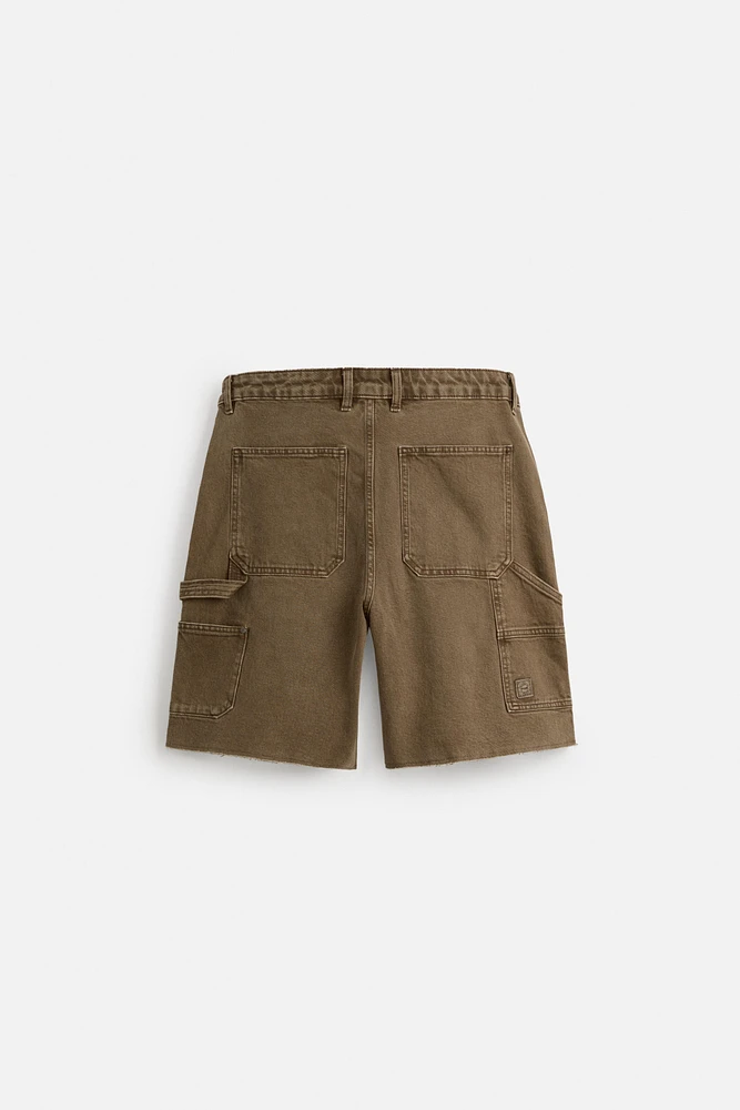CARPENTER POCKET SHORTS