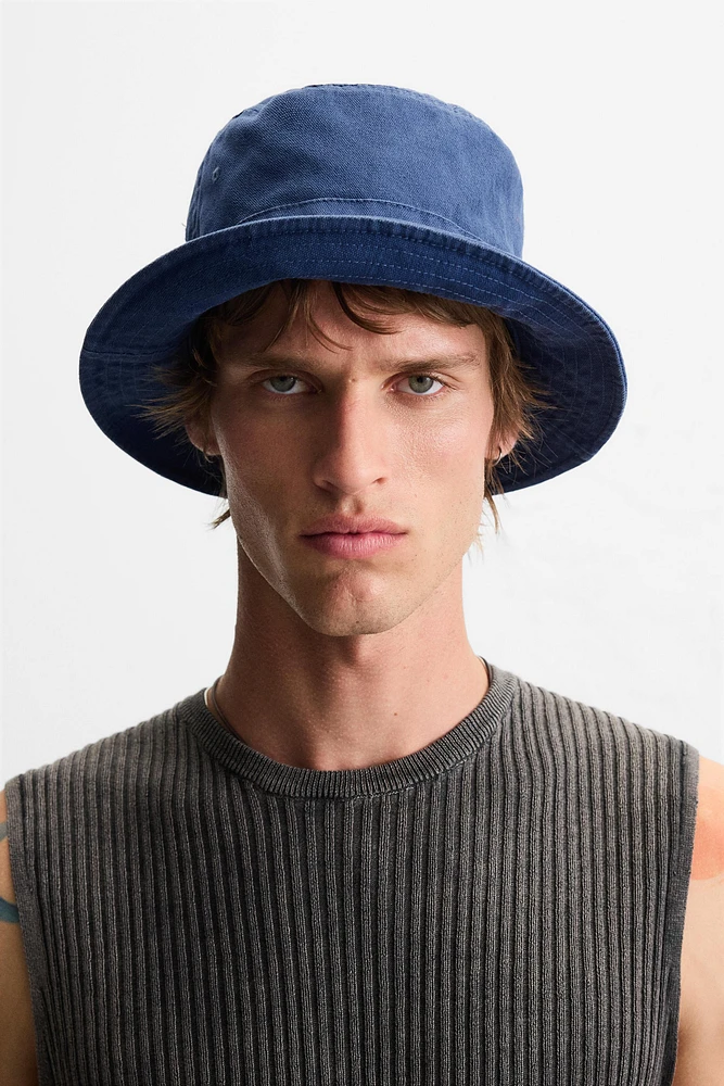 WASHED BUCKET HAT
