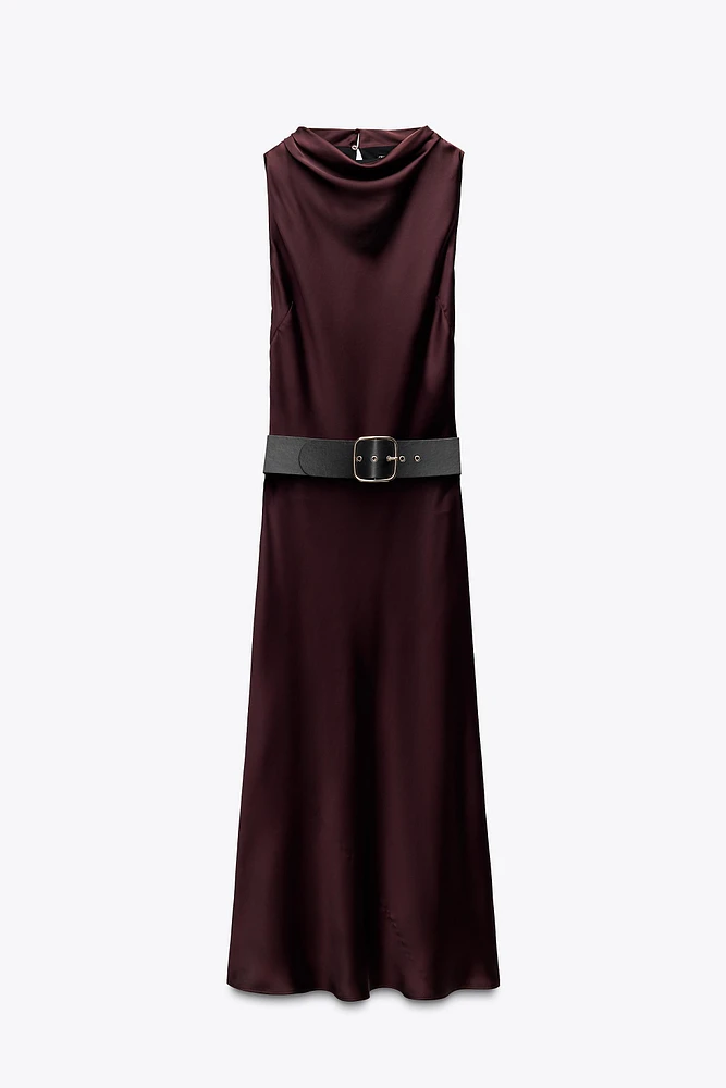 ROBE MI-LONGUE SATINÉE AVEC CEINTURE
