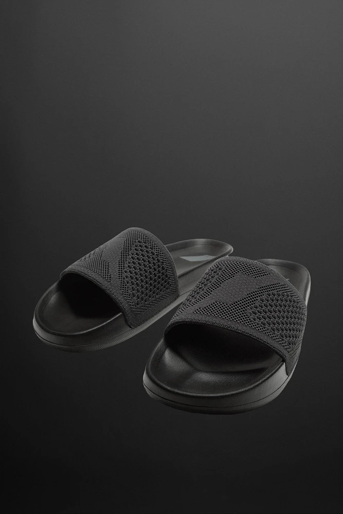 BATH SLIDES