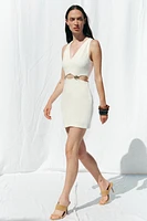 ROBE COURTE AJOURÉE
