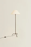 TRIPOD BASE FLOOR LAMP