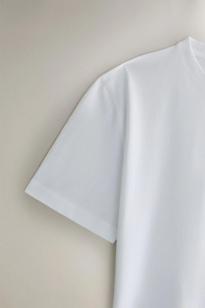 T-SHIRT MANCHES COURTES