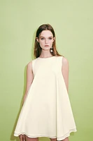 ROBE COURTE VOLUME
