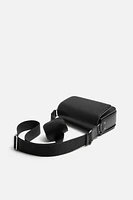 TEXTURED CROSSBODY BAG