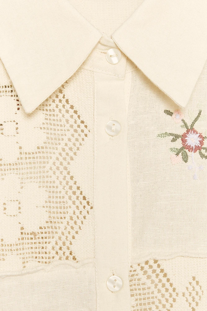 CHEMISE BRODERIES CROCHET