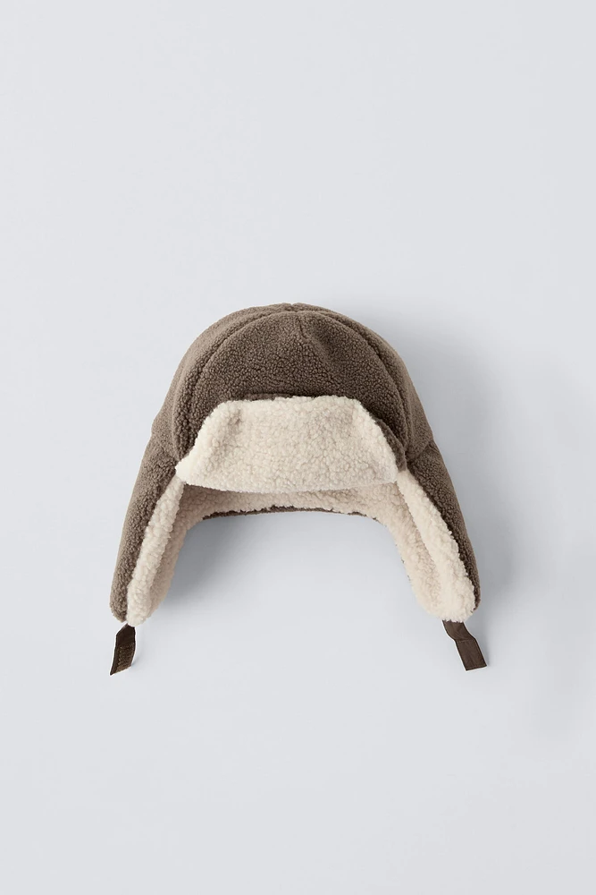 BONNET CASQUETTE EFFET MOUTON