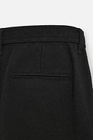 TEXTURED REGULAR FIT SHORTS