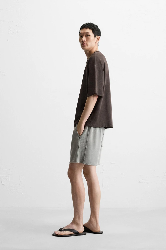 BERMUDA RELAXED FIT DÉLAVÉ
