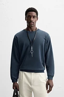 SOFT WASHED SWEATSHIRT