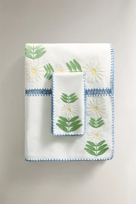 COTTON TABLECLOTH WITH CONTRAST EMBROIDERY