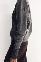 BASIC SOFT KNIT SWEATER