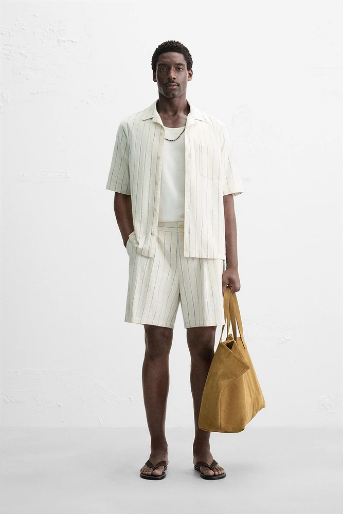 TEXTURED STRIPED SHORTS