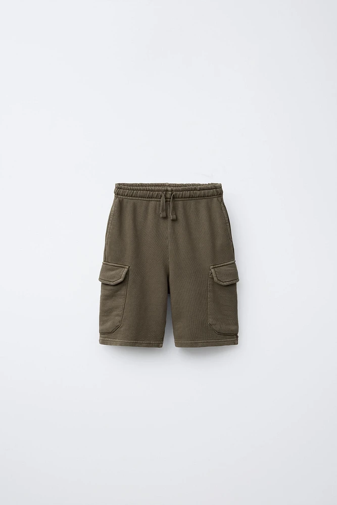 TEXT T-SHIRT AND CARGO SHORTS SET