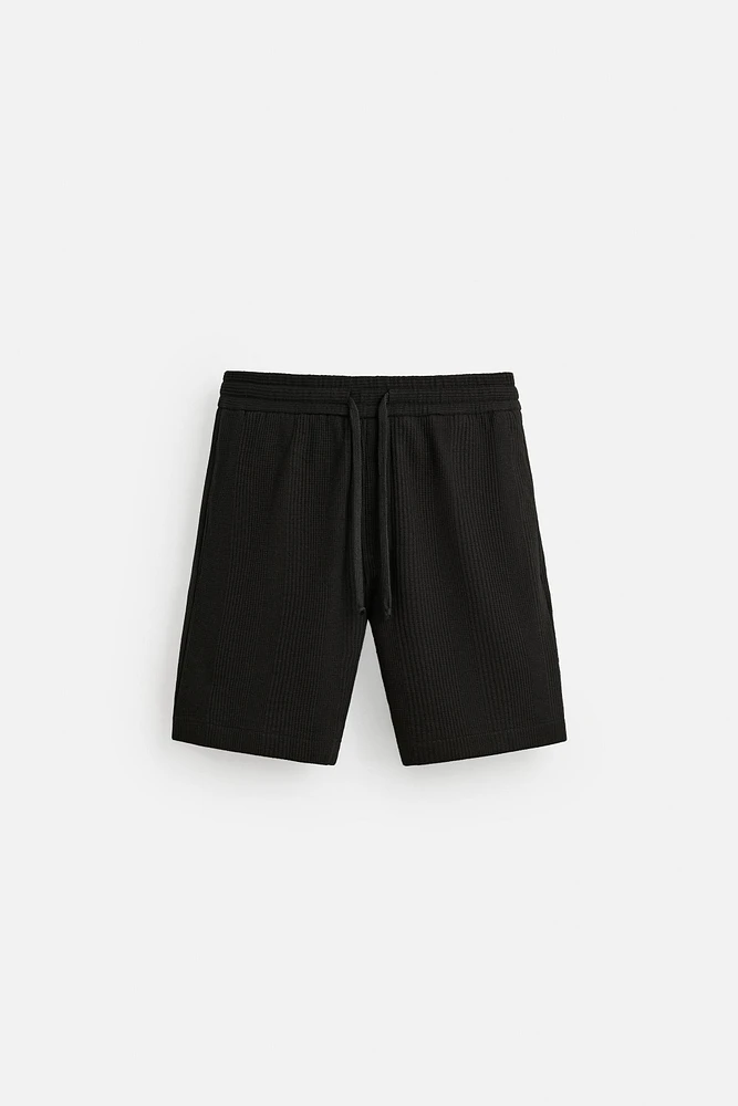 STRIPED JACQUARD SHORTS