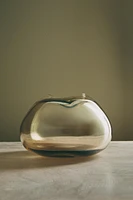 LOW SHINY GLASS VASE