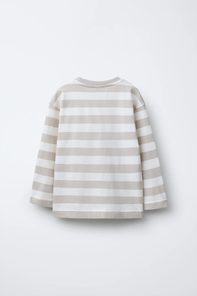 STRIPED HEART PATCH T-SHIRT