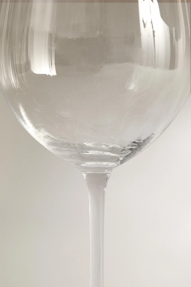 VERRE À VIN CRISTALLIN RELIEF