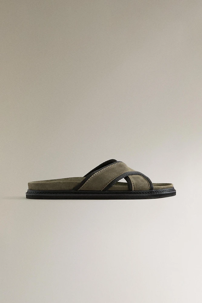 SANDALES CROISÉES CUIR