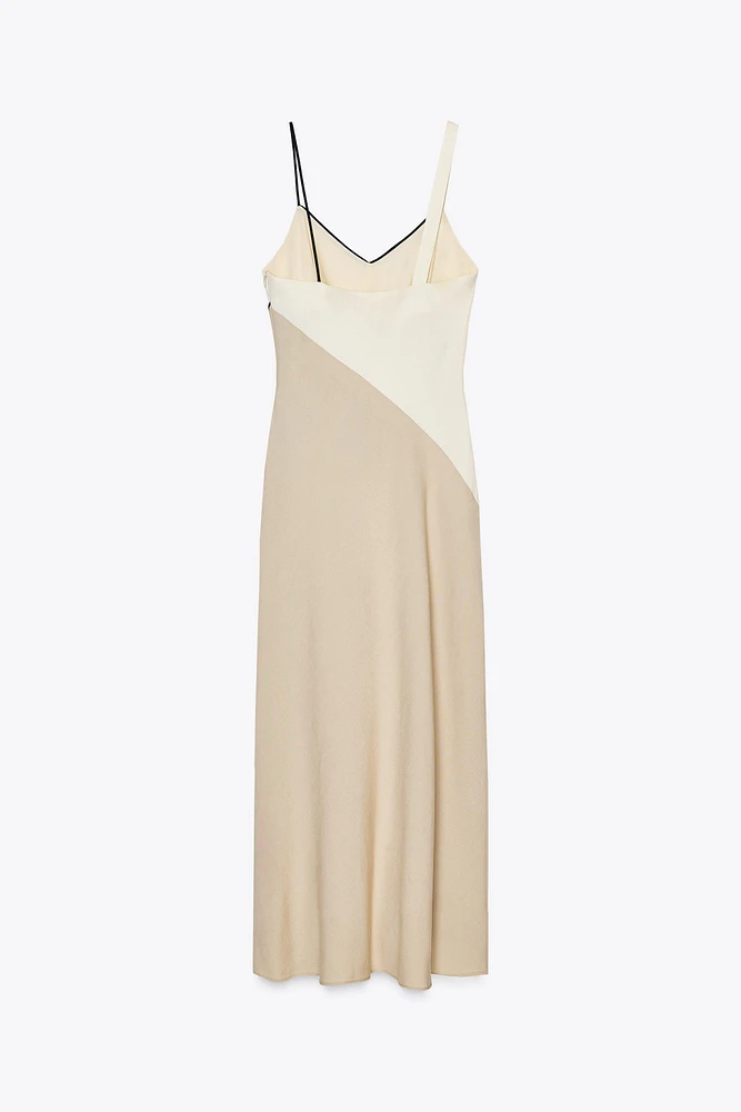 ROBE MI-LONGUE EN MATIÈRES VARIÉES